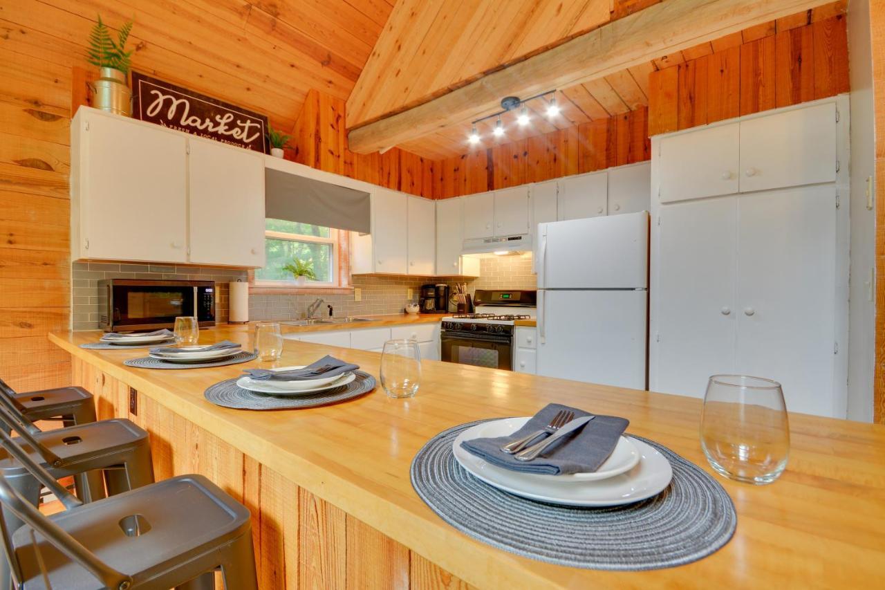 Serene Fancy Gap Cabin Retreat In Private Setting! Esterno foto