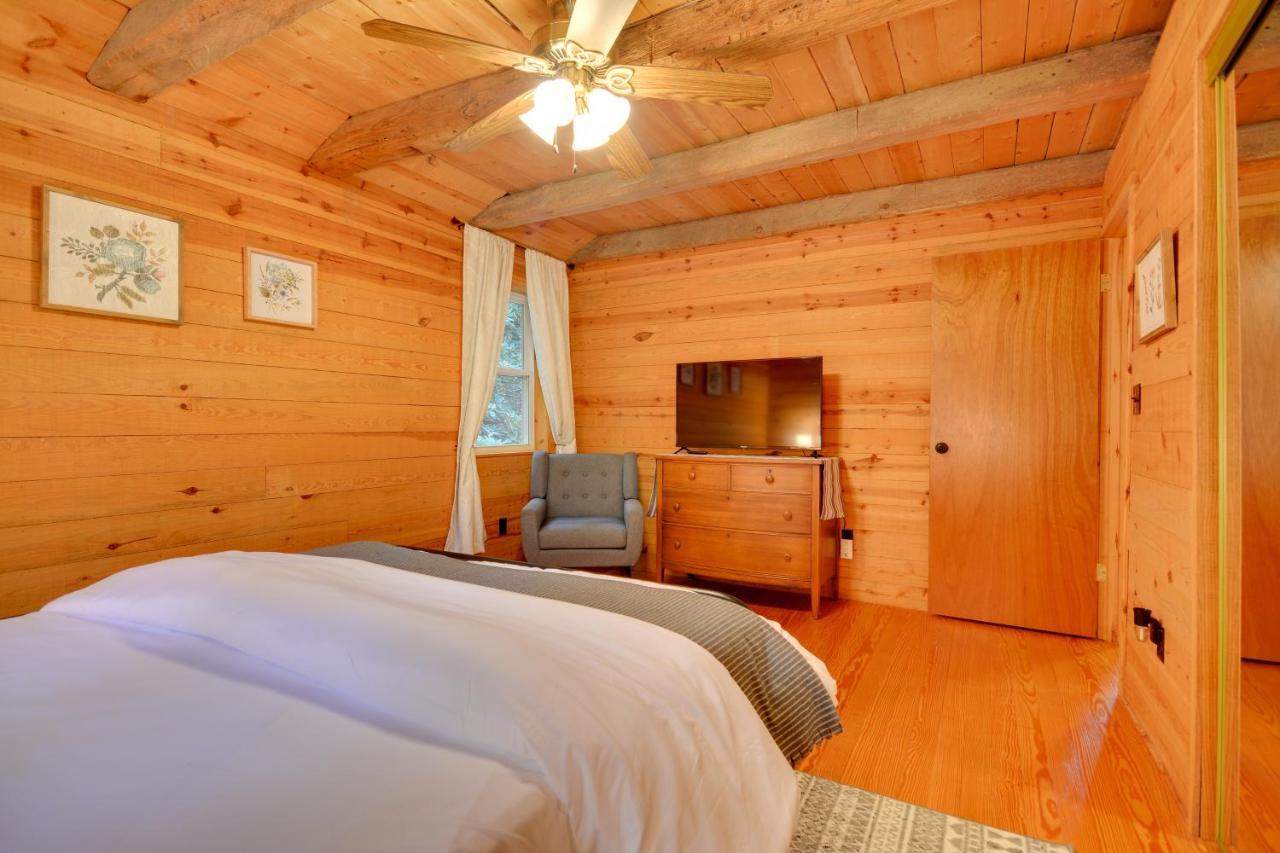 Serene Fancy Gap Cabin Retreat In Private Setting! Esterno foto