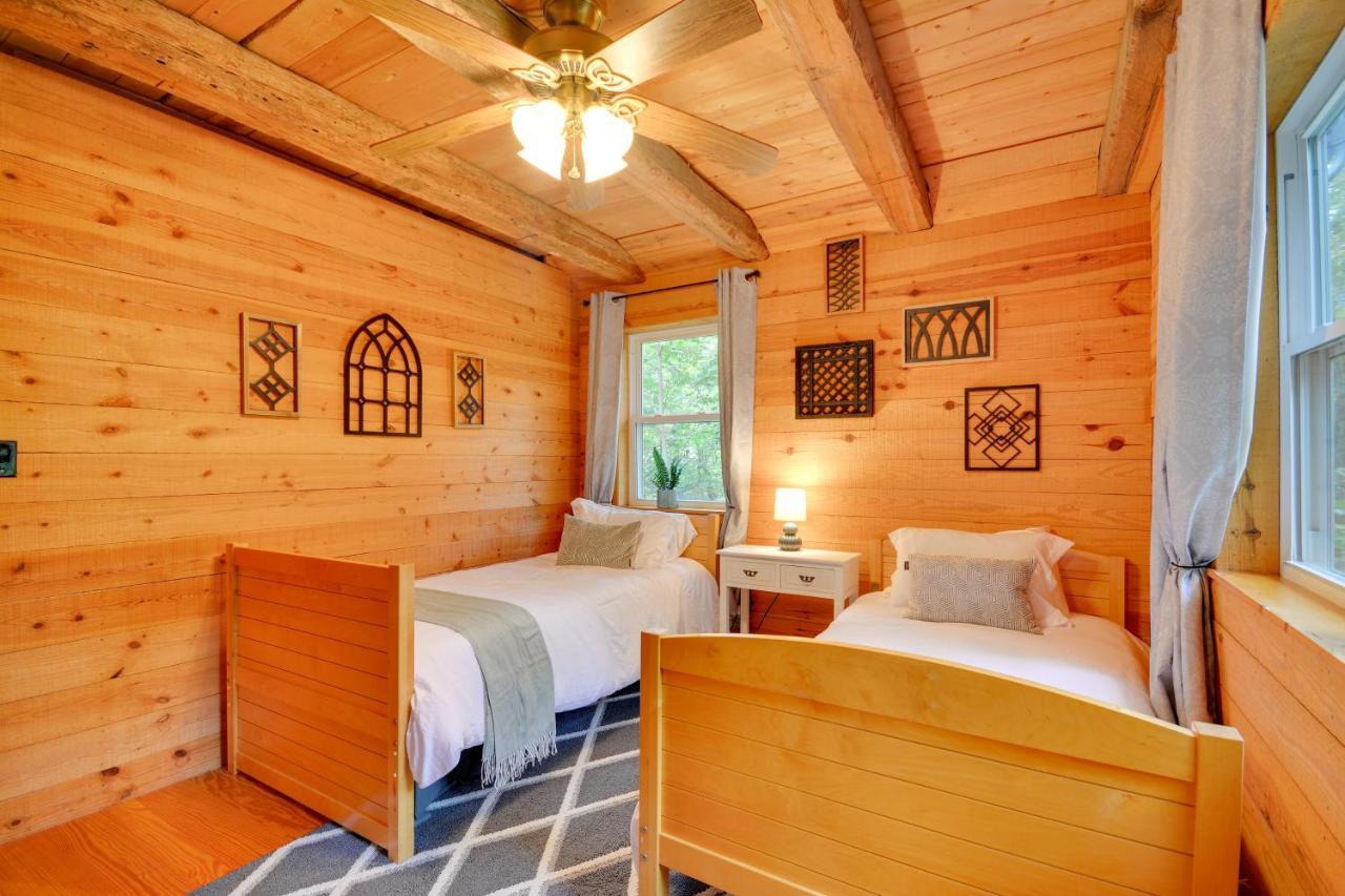 Serene Fancy Gap Cabin Retreat In Private Setting! Esterno foto